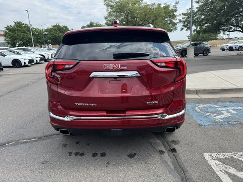 Used 2019 GMC Terrain Denali w/ Driver Alert Package II AWD/4WD image 7