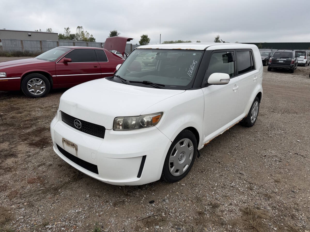 Used 2010 Scion xB FWD image 1