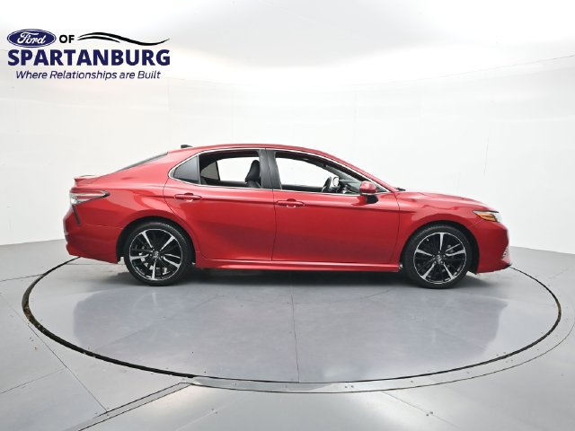 Used 2019 Toyota Camry XSE FWD image 8