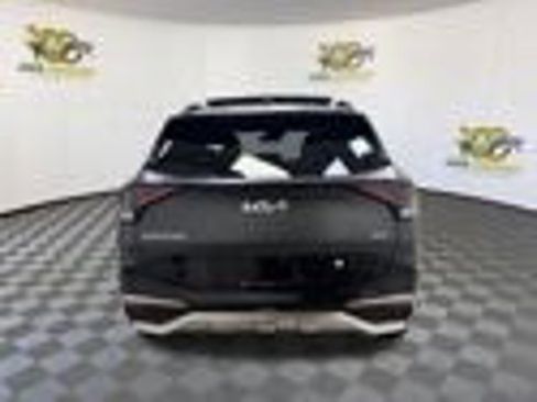 Certified 2025 Kia Sportage SX Prestige AWD/4WD image 9
