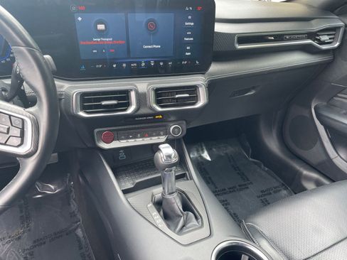 Used 2024 Ford Mustang Premium image 40