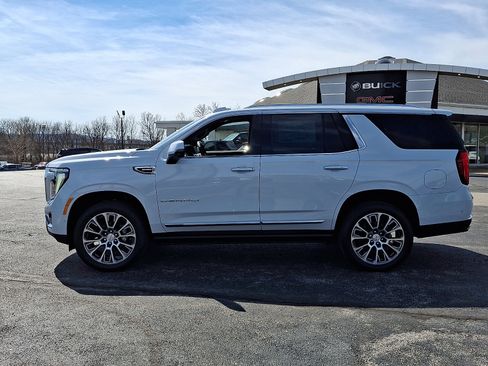 New 2026 GMC Yukon Denali w/ Denali Reserve Package image 5