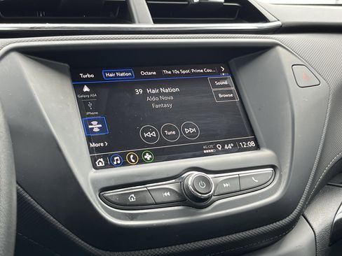 Used 2023 Chevrolet TrailBlazer LT image 27