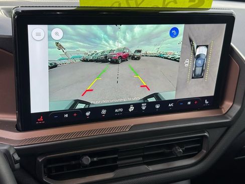New 2025 Ford Bronco Sport Outer Banks w/ Outer Banks Tech Package+ AWD/4WD image 16