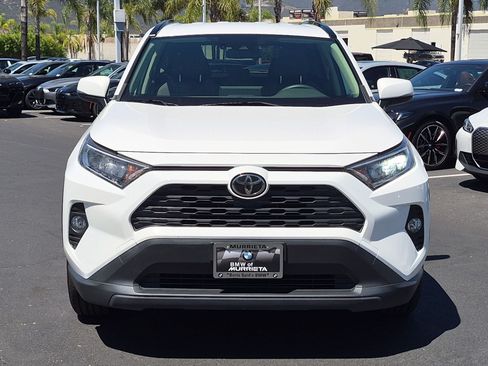 Used 2020 Toyota RAV4 XLE w/ XLE Grade Weather Package AWD/4WD image 3