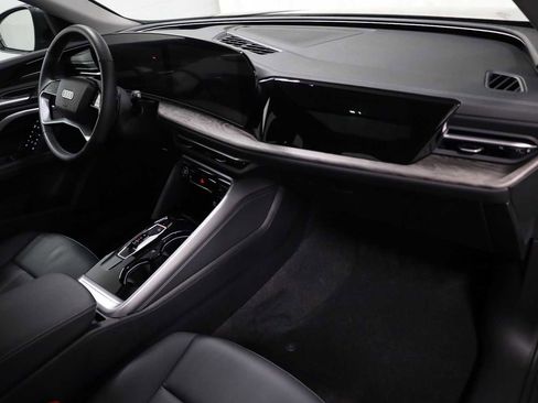 Certified 2025 Audi Q5 Premium Plus w/ Premium Plus image 6