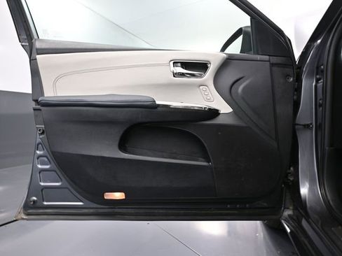 Used 2013 Toyota Avalon XLE Premium image 16