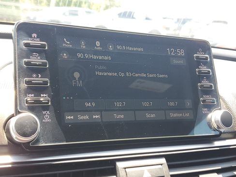Used 2018 Honda Accord Sport image 23