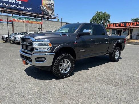 Used 2022 RAM 2500 Laramie image 3