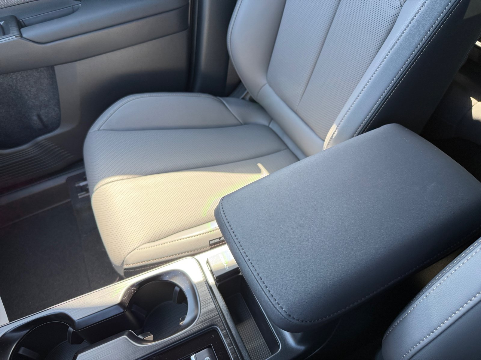 New 2026 Subaru Outback Limited XT AWD/4WD image 14