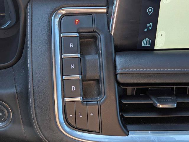 Used 2024 Chevrolet Tahoe Z71 w/ Luxury Package AWD/4WD image 26