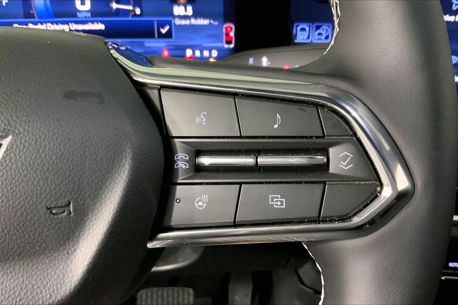 Used 2025 Chevrolet Equinox EV LT w/ Comfort Package AWD/4WD image 19
