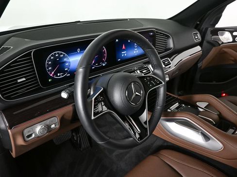 Certified 2026 Mercedes-Benz GLE 450 4MATIC image 6
