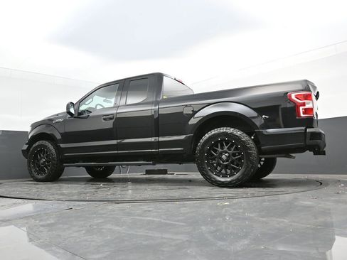 Used 2020 Ford F150 XLT image 32
