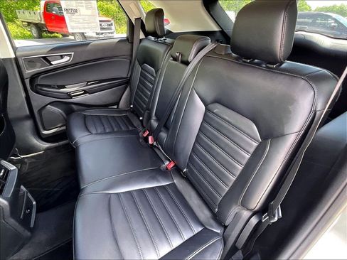 Used 2024 Ford Edge SEL AWD/4WD image 14