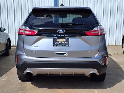 Used 2022 Ford Edge SEL image 3