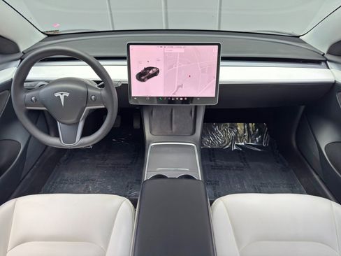 Used 2021 Tesla Model 3 Standard Range Plus RWD image 13