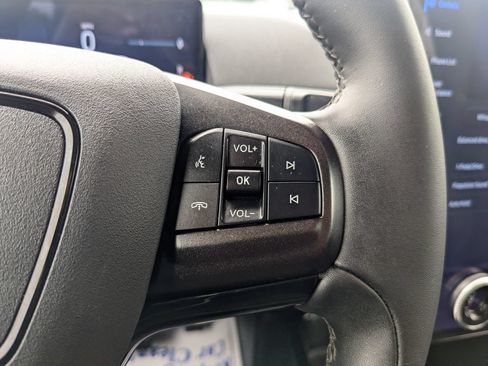 Used 2025 Ford Mustang Mach-E Select w/ Comfort Package Lite RWD image 22