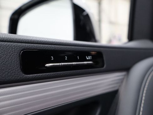 Used 2023 Lexus LX 600 F Sport image 14