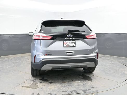Used 2024 Ford Edge SEL AWD/4WD image 8