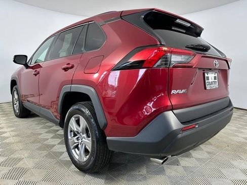 Certified 2022 Toyota RAV4 XLE w/ Convenience Package AWD/4WD image 2