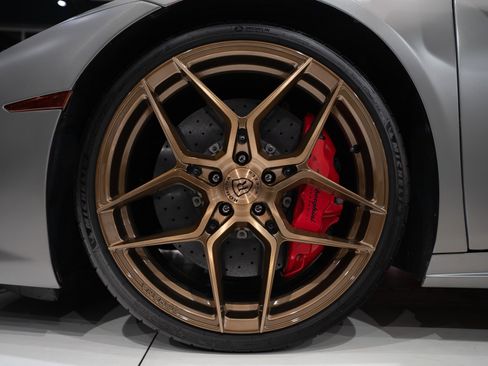 Used 2015 Lamborghini Huracan LP 610-4 AWD/4WD image 48