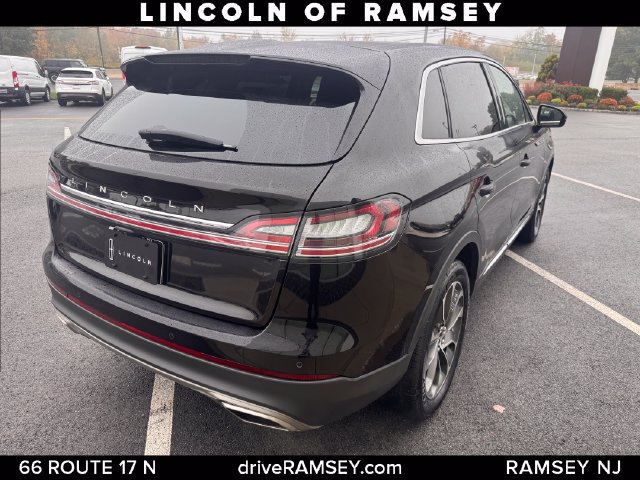 Certified 2023 Lincoln Nautilus Reserve AWD/4WD image 6