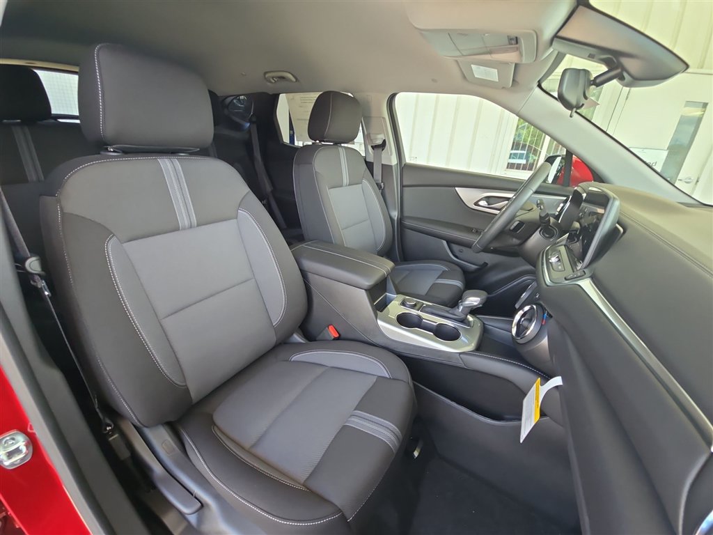 New 2026 Chevrolet Blazer LT AWD/4WD image 27
