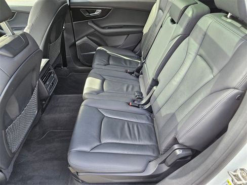Used 2023 Audi Q7 3.0T Premium Plus image 10