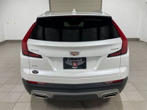 Used 2022 Cadillac XT4 Premium Luxury w/ Sun And Sound Package AWD/4WD image 5