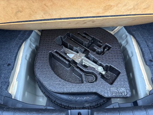 Used 2017 Honda Accord EX-L image 28