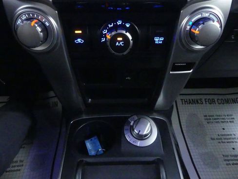 Used 2020 Toyota 4Runner SR5 Premium w/ Moonroof Package AWD/4WD image 16