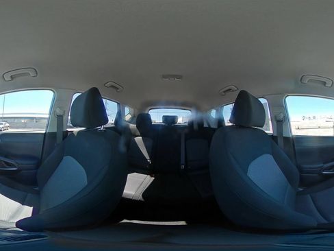 Used 2025 Kia Soul LX w/ LX Technology Package FWD image 40