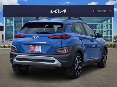 Used 2023 Hyundai Kona Limited w/ Cargo Package FWD image 5