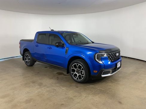 Used 2025 Ford Maverick Lariat w/ 4K Tow Package AWD/4WD image 5