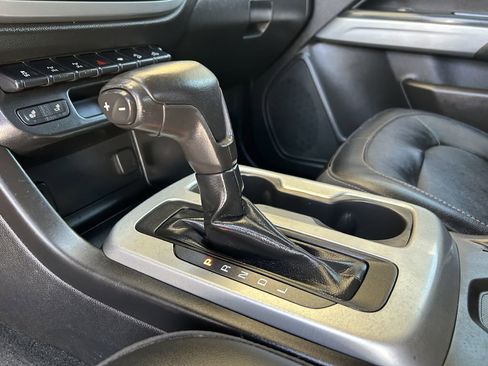 Used 2018 Chevrolet Colorado ZR2 image 14