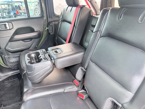 Used 2020 Jeep Wrangler Unlimited Rubicon w/ Quick Order Package 28Y Recon image 26