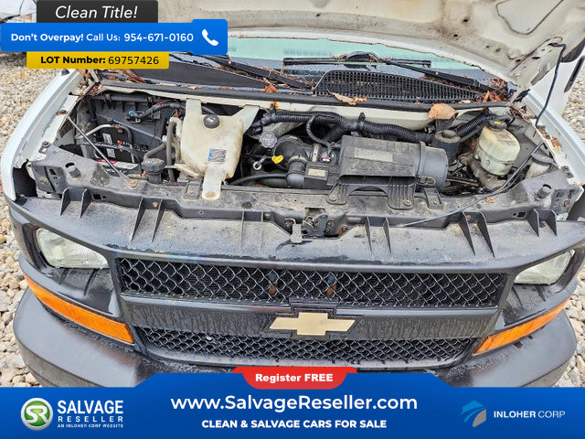 Used 2014 Chevrolet Express 3500 RWD image 15