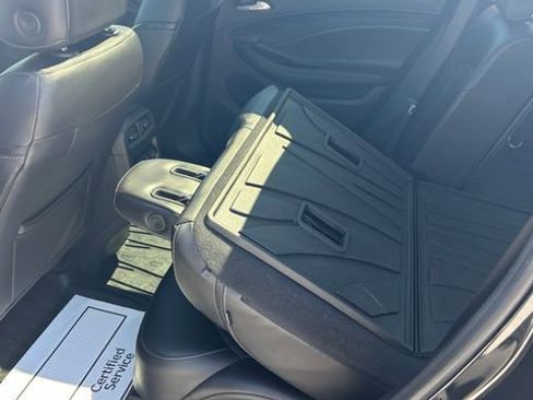 Used 2020 Buick Envision Essence AWD/4WD image 36