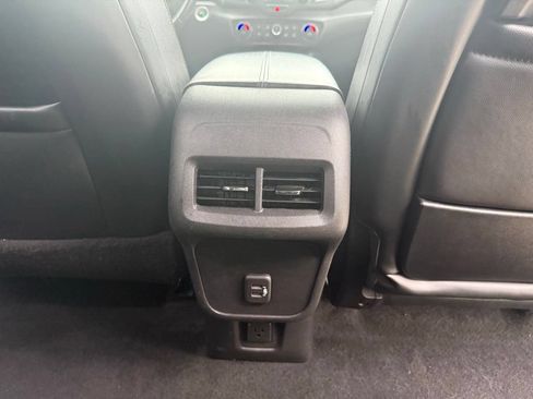 Used 2020 GMC Terrain SLT AWD/4WD image 17