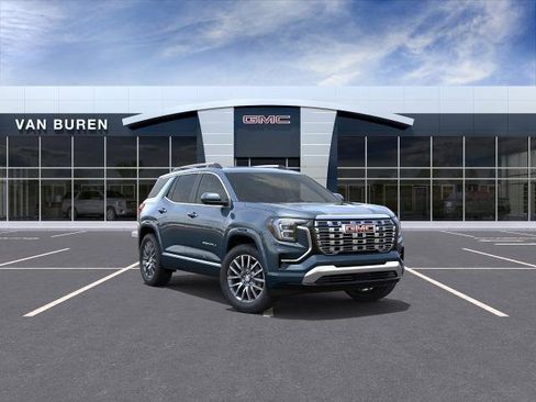 Used 2026 GMC Terrain Denali AWD/4WD image 1