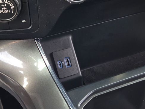 Used 2022 Ford F150 XLT w/ Equipment Group 302A High image 32