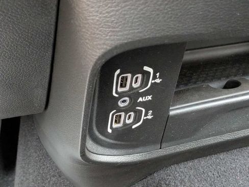 Used 2025 RAM 2500 Big Horn AWD/4WD image 22