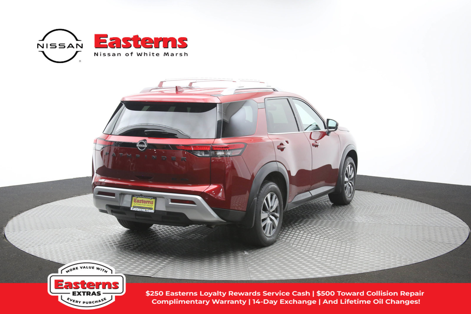 Used 2023 Nissan Pathfinder SL w/ Lighting Package (N92) AWD/4WD image 35