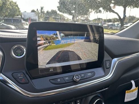 New 2025 Chevrolet Blazer LT w/ Driver Confidence Package image 25