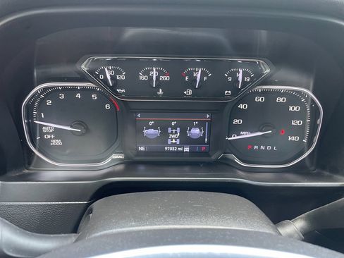 Used 2019 GMC Sierra 1500 SLE w/ SLE Value Package AWD/4WD image 31