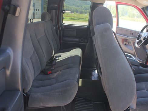 Used 2003 Chevrolet Silverado 1500 LS w/ Off-Road Package AWD/4WD image 35