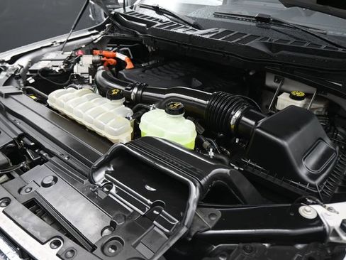 Used 2022 Ford F150 Lariat RWD image 12