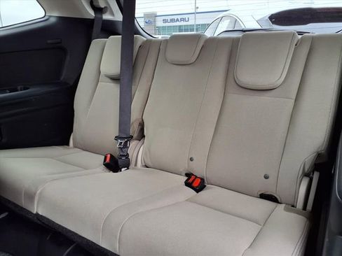 Certified 2023 Subaru Ascent Premium w/ Convenience Package image 11