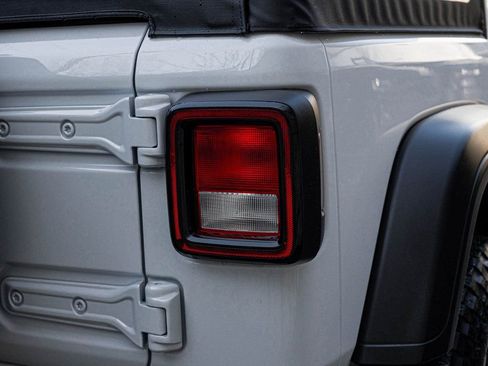 New 2026 Jeep Wrangler Unlimited Sport image 37